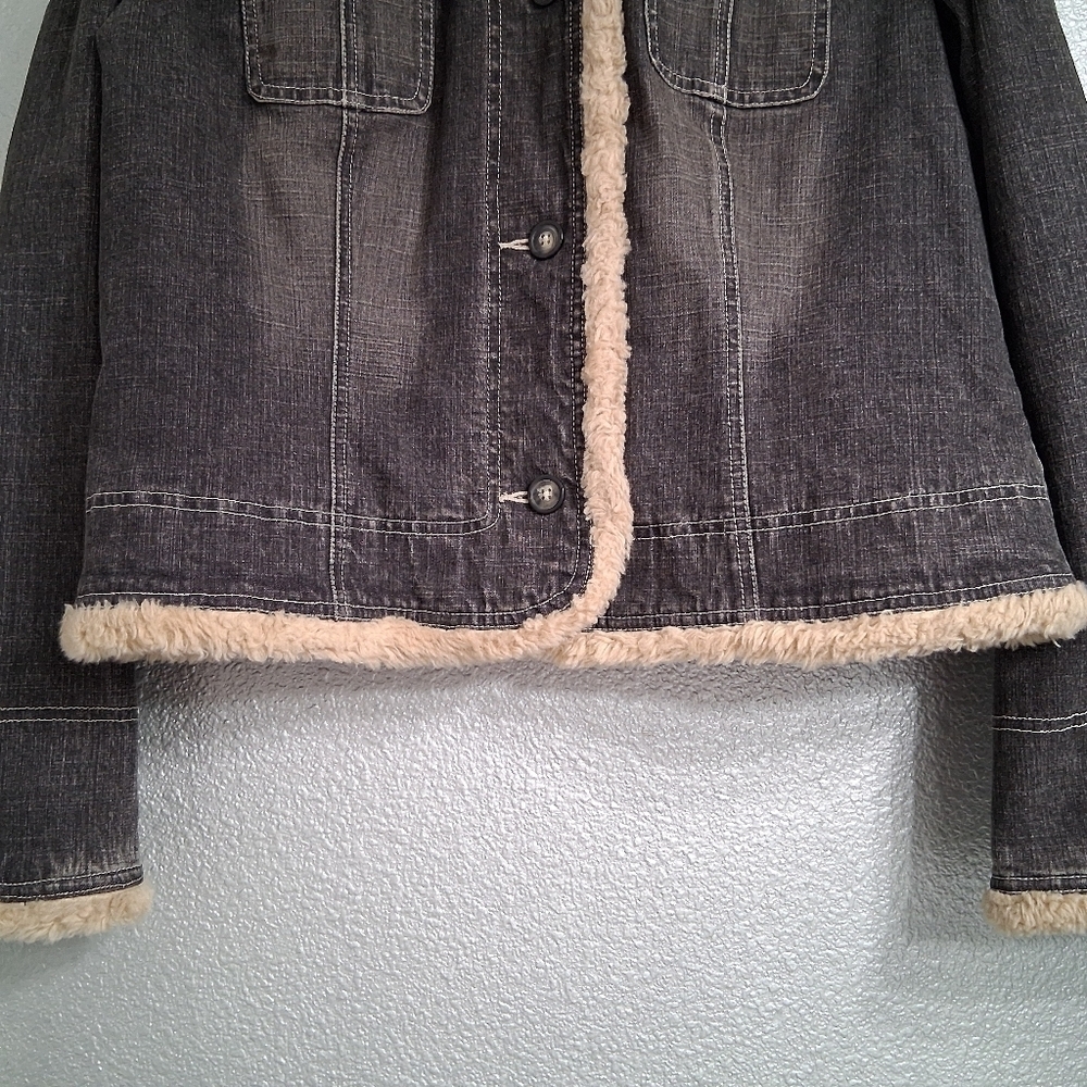 Ann Taylor Loft Denim Jacket With Faux Fur Trim    Size 14 - Picture 5 of 15